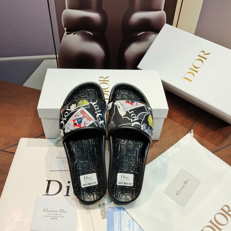 ch**an D*or slippers